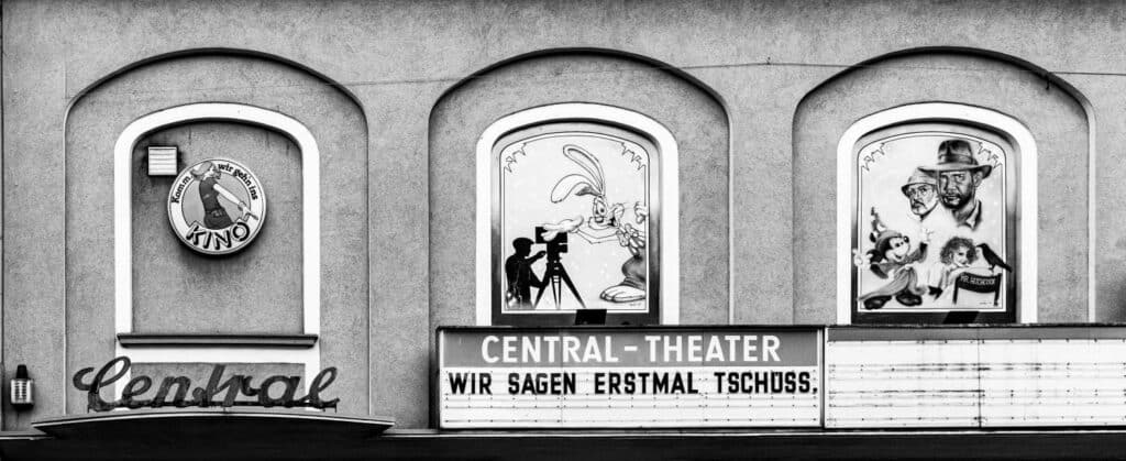 Central Theater OHZ